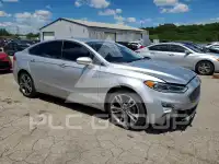 2019 Ford FUSION фото