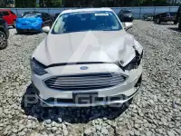 2019 Ford FUSION photo