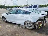 2019 Ford FUSION photo