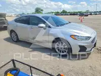 2019 Ford FUSION фото