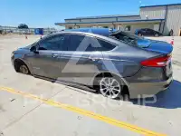 2019 Ford FUSION photo
