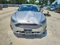 2019 Ford FUSION photo