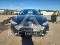 2019 Ford FUSION фото