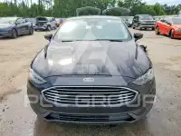 2019 Ford FUSION photo
