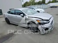 2019 Ford FUSION фото