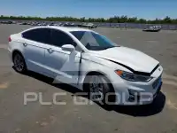 2019 Ford FUSION photo