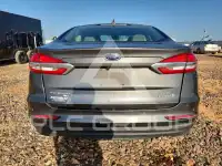 2019 Ford FUSION photo