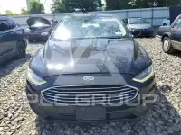 2019 Ford FUSION photo