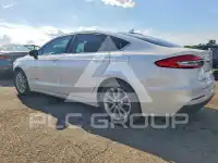 2019 Ford FUSION photo