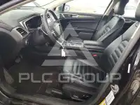 2019 Ford FUSION photo