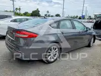2019 Ford FUSION фото