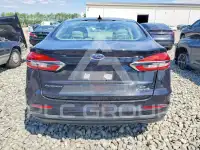2019 Ford FUSION photo