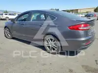 2019 Ford FUSION фото