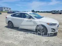 2019 Ford FUSION фото