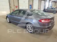 2019 Ford FUSION photo