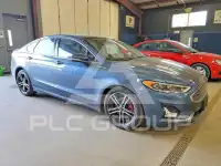 2019 Ford FUSION photo