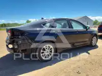 2019 Ford FUSION photo