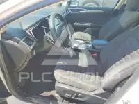 2019 Ford FUSION фото