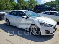 2019 Ford FUSION фото