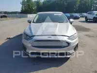 2019 Ford FUSION photo