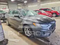 2019 Ford FUSION photo