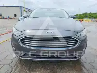 2019 Ford FUSION photo