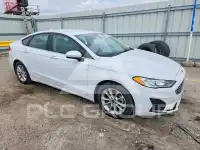 2019 Ford FUSION photo