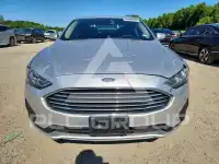 2019 Ford FUSION фото