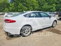 2019 Ford FUSION фото