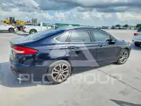 2019 Ford FUSION фото