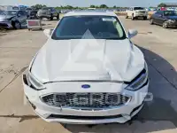 2019 Ford FUSION photo