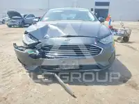 2019 Ford FUSION photo