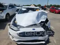 2019 Ford FUSION photo
