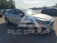 2019 Ford FUSION photo