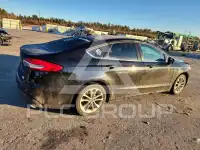2019 Ford FUSION photo