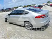 2019 Ford FUSION photo