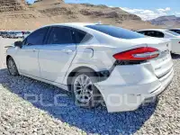2019 Ford FUSION photo
