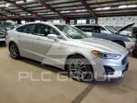 2019 Ford FUSION photo
