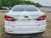 2019 Ford FUSION photo