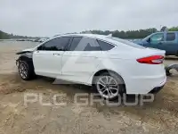 2019 Ford FUSION photo