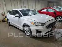 2019 Ford FUSION photo