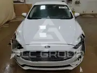 2019 Ford FUSION фото