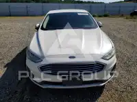 2019 Ford FUSION фото