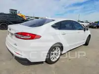 2019 Ford FUSION фото