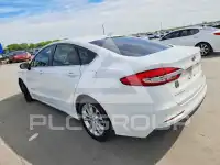 2019 Ford FUSION фото