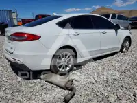 2019 Ford FUSION photo