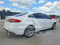 2019 Ford FUSION photo
