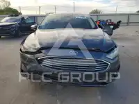 2019 Ford FUSION фото
