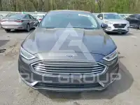 2019 Ford FUSION фото