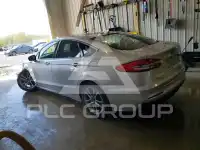 2019 Ford FUSION photo